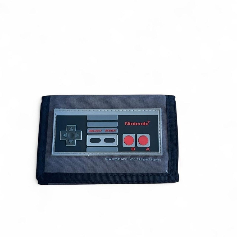 Nintendo NES controller wallet trifold with gray mesh panel and black zipper